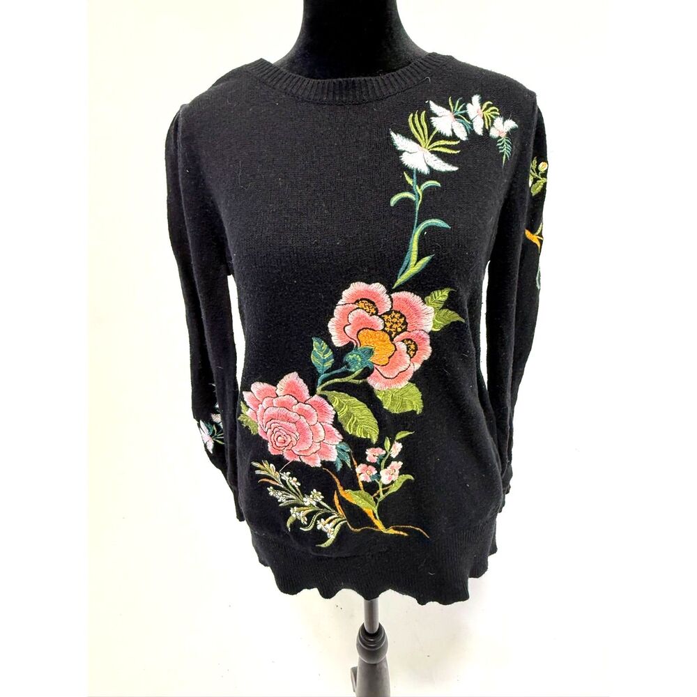 Ann Taylor LOFT black crew neck with floral embroidery